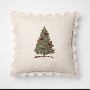 NWT Threshold 20"x20" Embroidered Tree and Scalloped Edge Pillow Cream